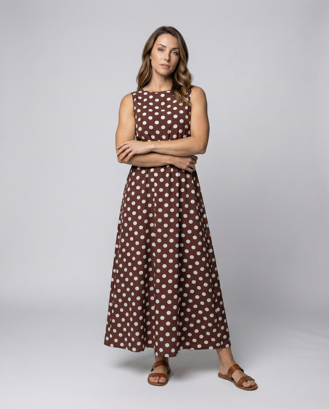 Elegantes Sommerkleid mit Pünktchen
