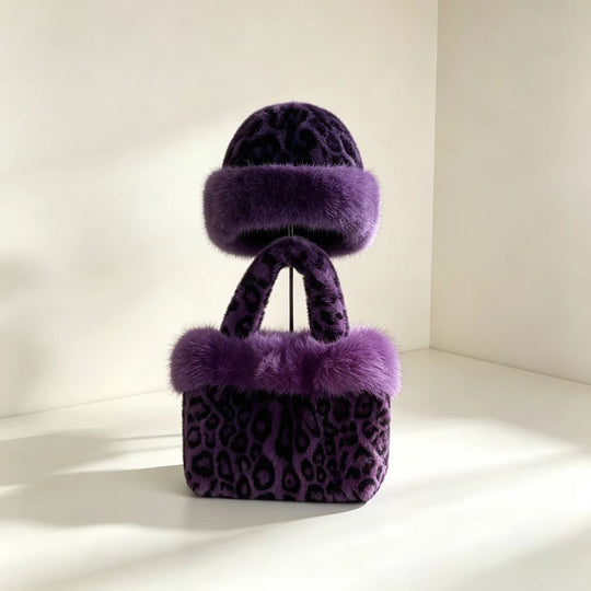Winter-Set: Handtasche und Mütze im Leoparden-Design