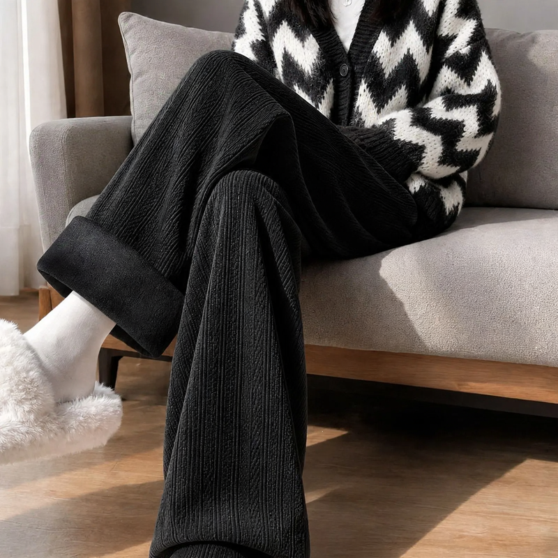 Damen-Cordhose, weit geschnitten