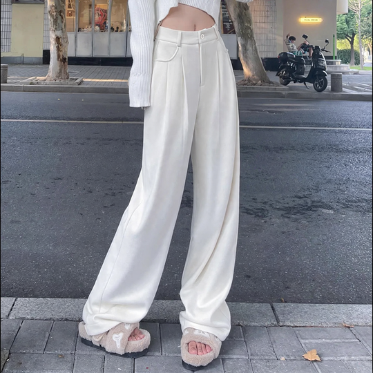 Gefütterte Cordhose mit weitem Bein, hohe Taille