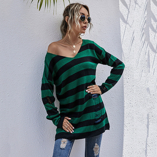 Damen Gestreifter Oversize Strickpullover mit V‑Ausschnitt und Distressed-Details Nord Taschen