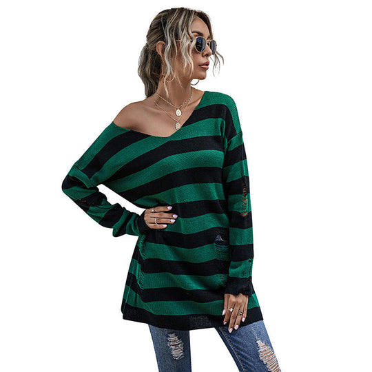 Damen Gestreifter Oversize Strickpullover mit V‑Ausschnitt und Distressed-Details Nord Taschen