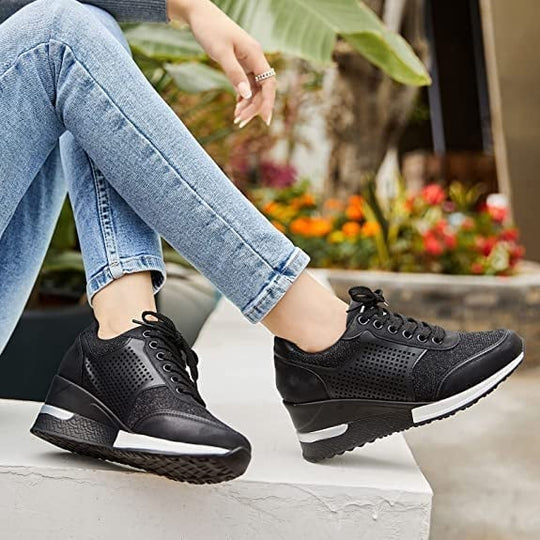 Orthopädische Sneakers mit hohen Absatz und Keilabsatz - Arvani