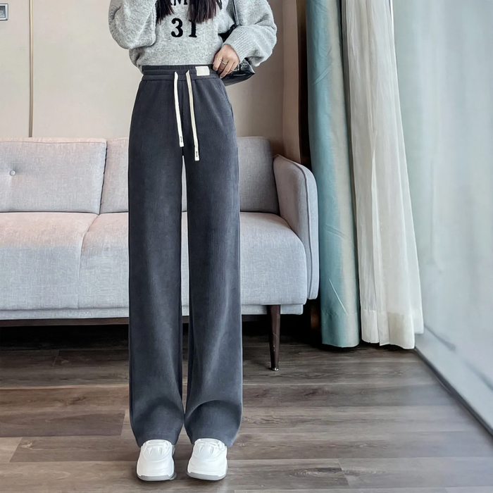 Damen-Cordhose mit weitem Bein, gerade geschnitten