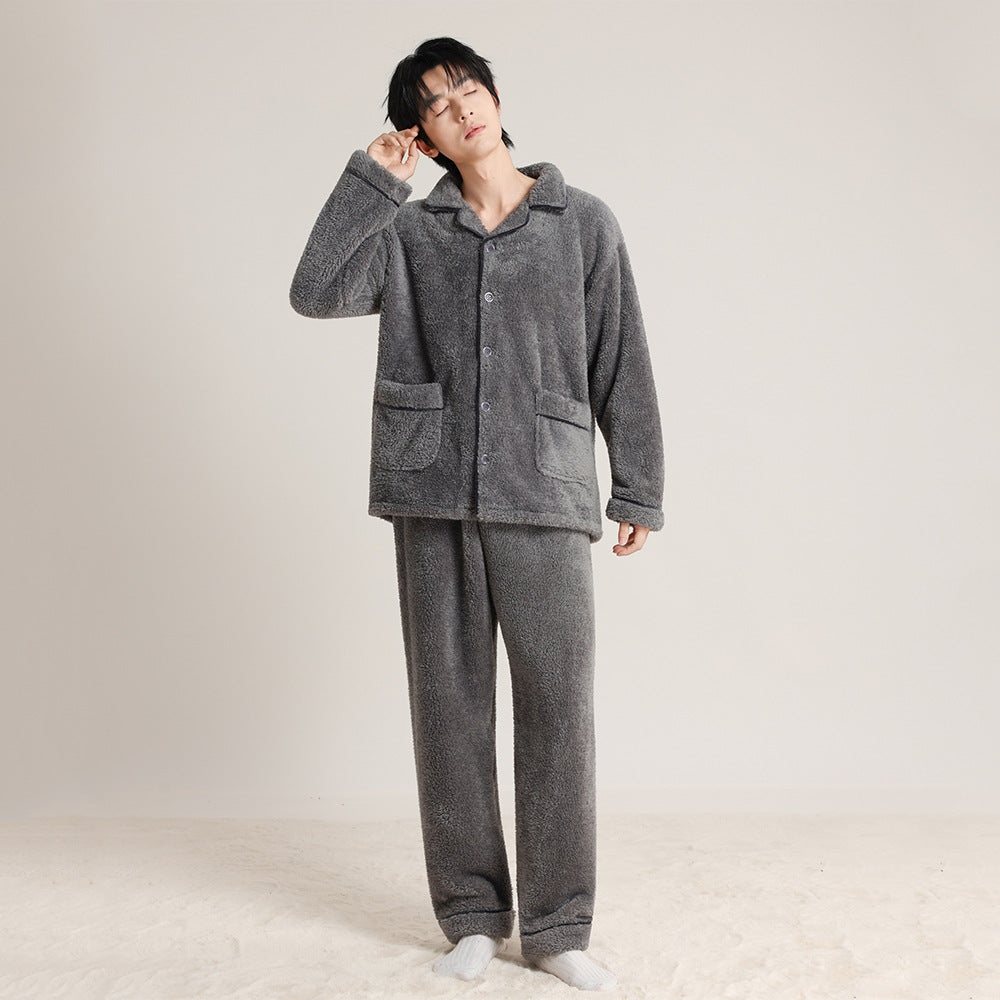 Paar-Schlafanzug aus Korallenfleece, warm, mit Revers