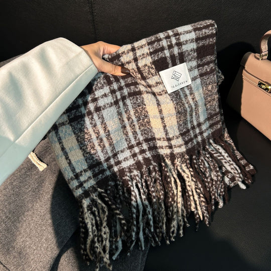 Dicker karierter Schal aus Mohair-Optik