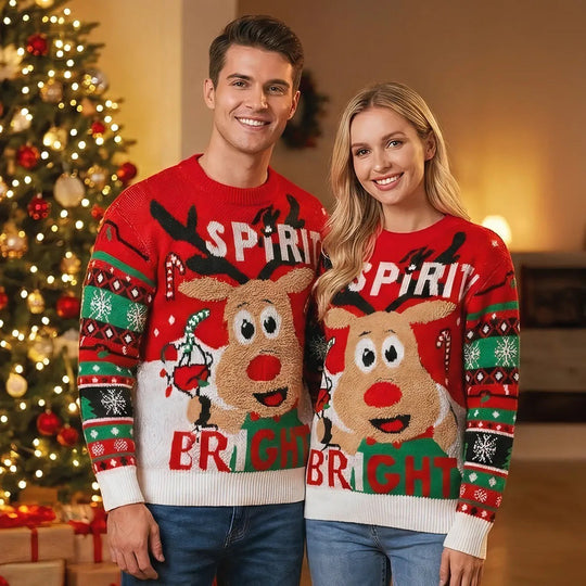 Weihnachts-Strickpullover mit Tiermotiven