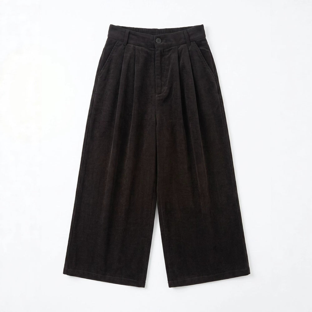 Vintage Cordhose, 7/8-Länge, mit Falten, weit geschnitten