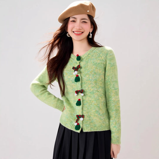 Flauschiger Strickpullover mit 3D-Effekt