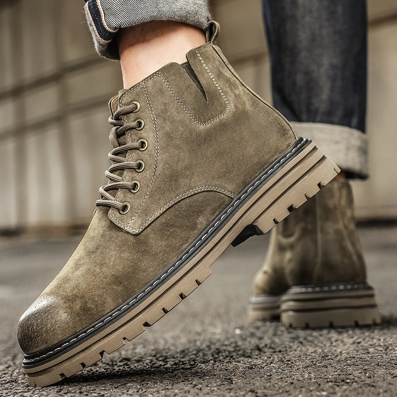 Modische Herren-Lederstiefel im Retro-Stil