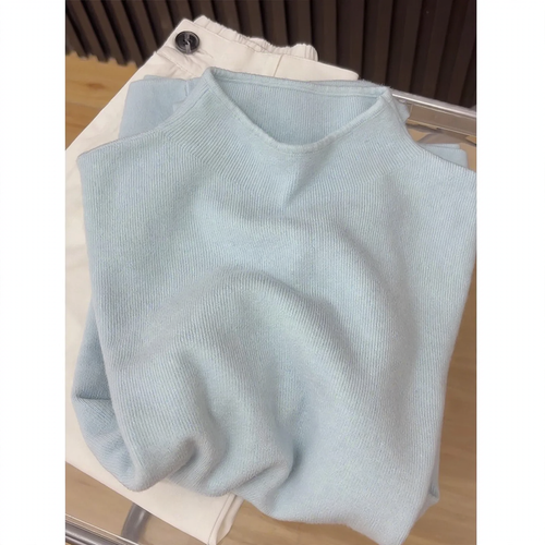 Schlanker Damen-Strickpullover mit Stehkragen