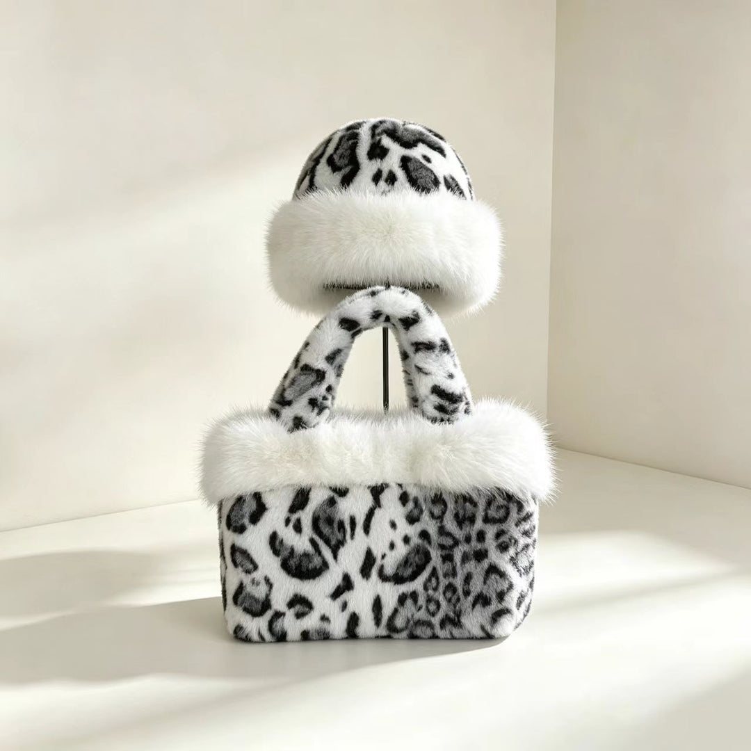 Winter-Set: Handtasche und Mütze im Leoparden-Design