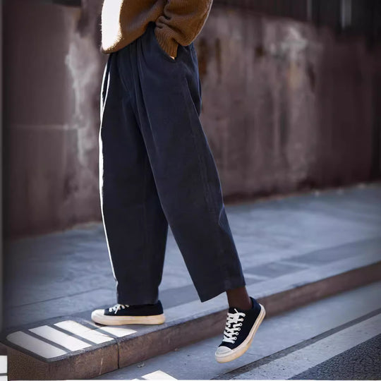 Damen-Cordhose, elastischer Bund, Karottenform