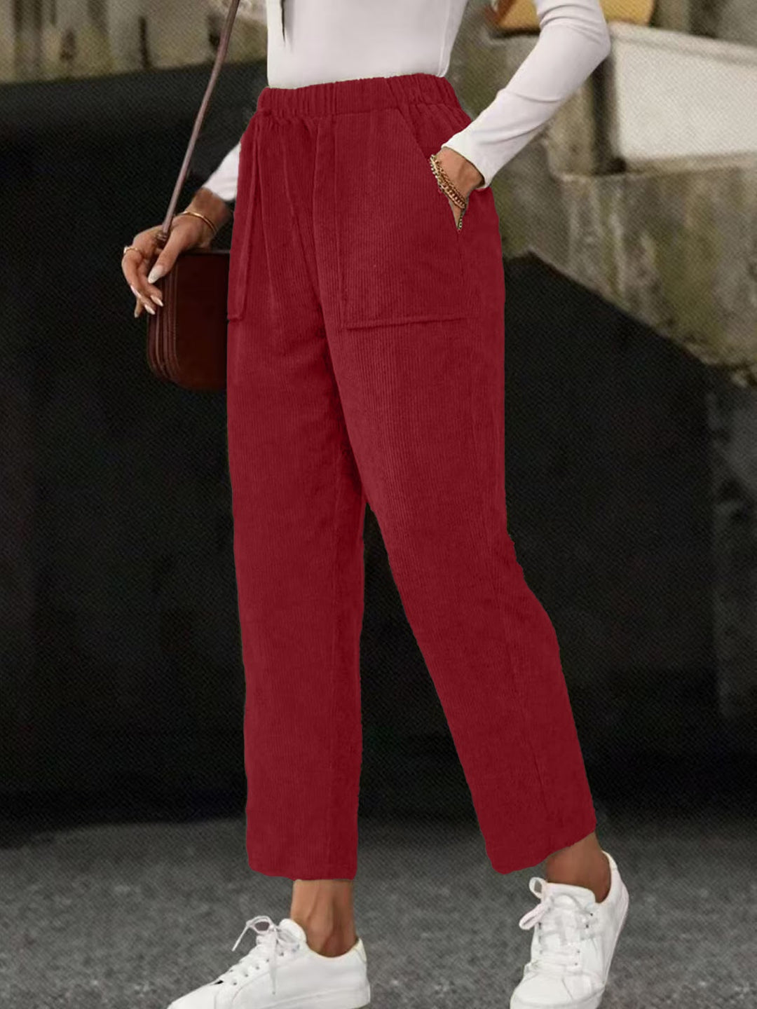 Damen-Cordhose, gerade geschnitten, mit Taschen