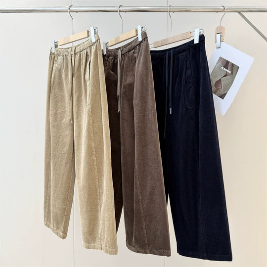 Kord-Hose mit elastischem Bund und Bindegürtel