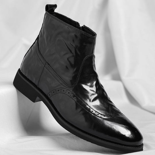 Klassische Chelsea-Stiefel mit Brogue-Details