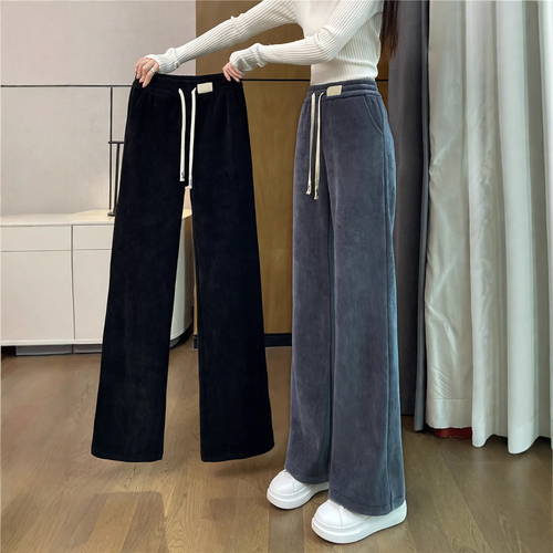 Chenille-Cordhose mit weitem Bein, gefüttert