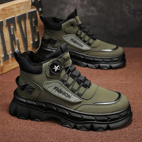 Gefütterte Herren-Stiefel mit Drehverschluss
