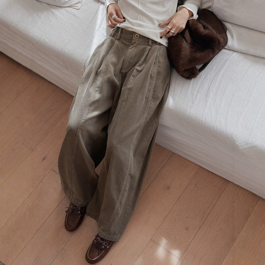 Retro-Cordhose, locker geschnitten, Damen