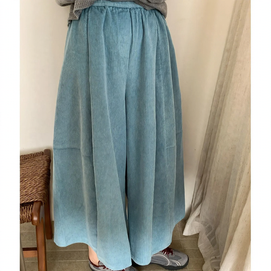 Damen-Cordhose mit weitem Bein, gefüttert