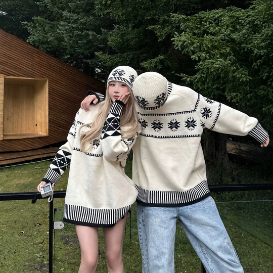 Unisex Strickpullover im nordischen Stil