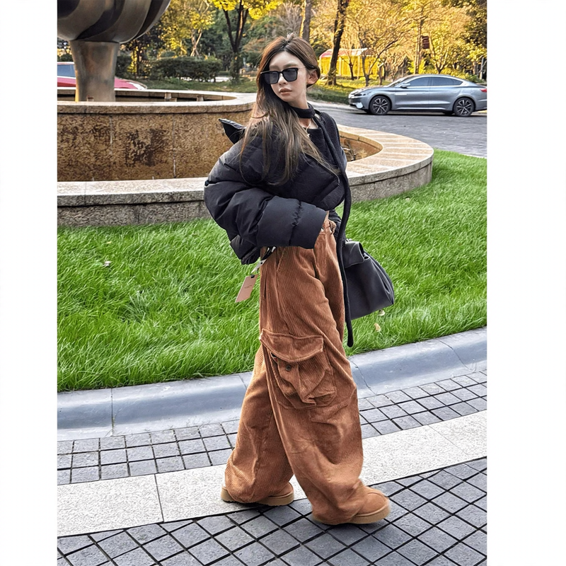 High-Waist Cordhose in Karamell