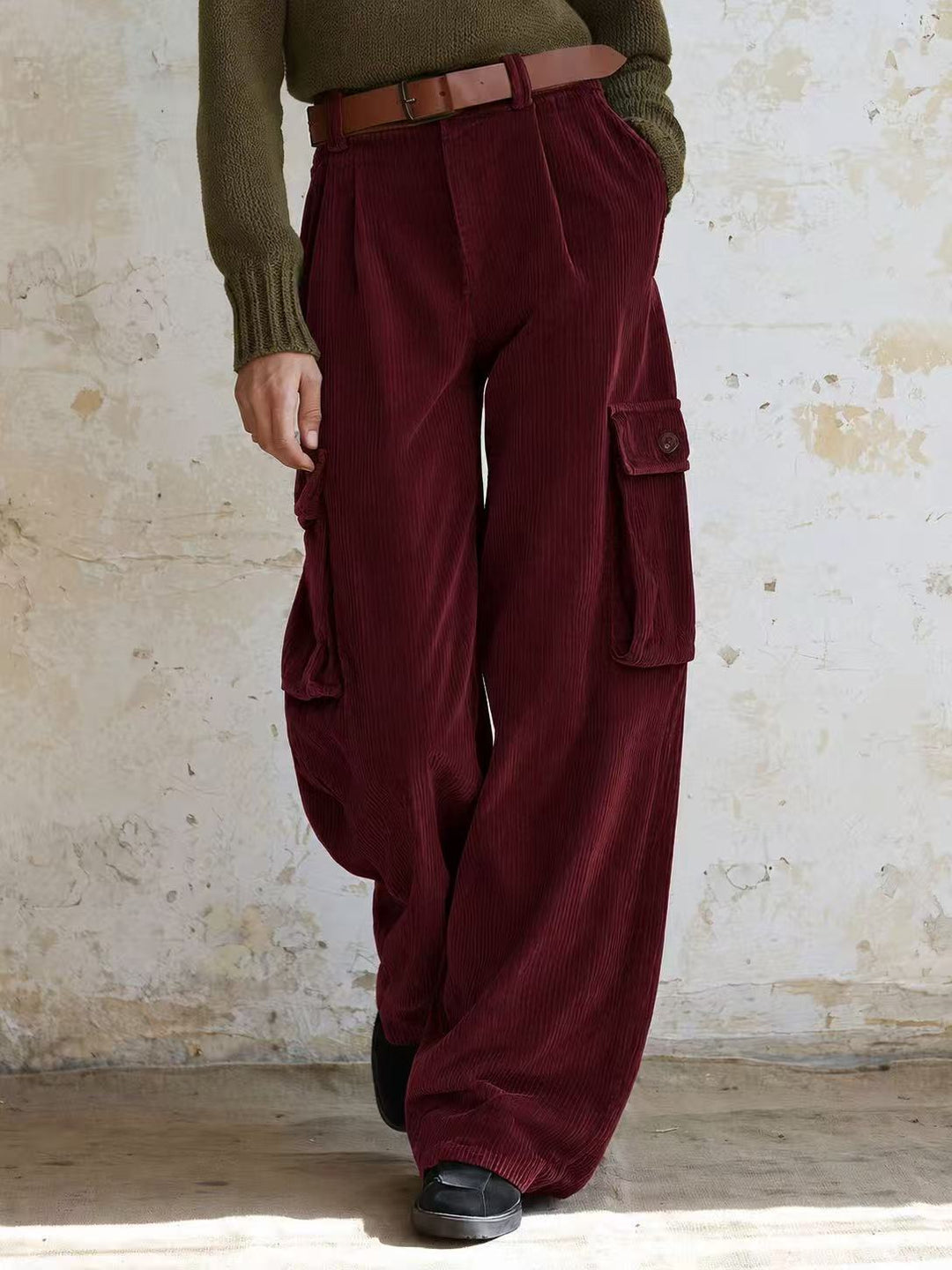 Vielseitige Cord-Cargohose mit hohem Bund