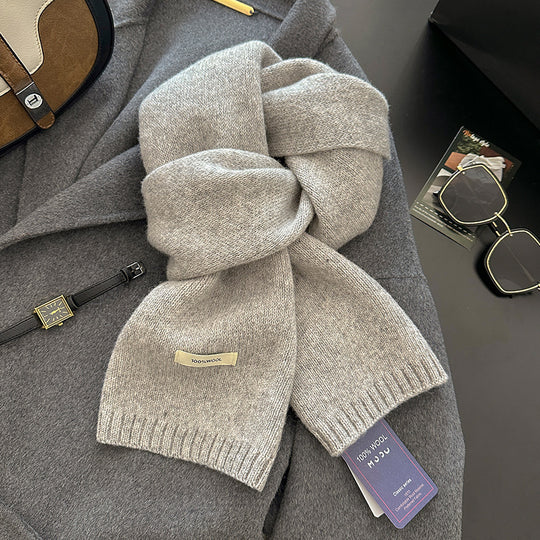 Schmaler Strickschal aus 100% australischer Schafwolle