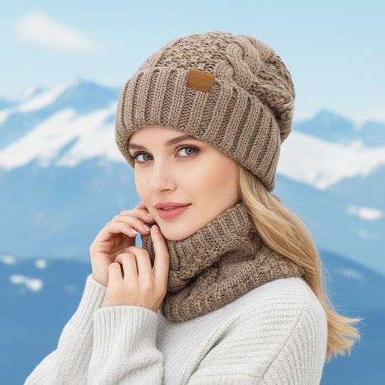Damen-Strickmütze und Schal-Set, warm gefüttert