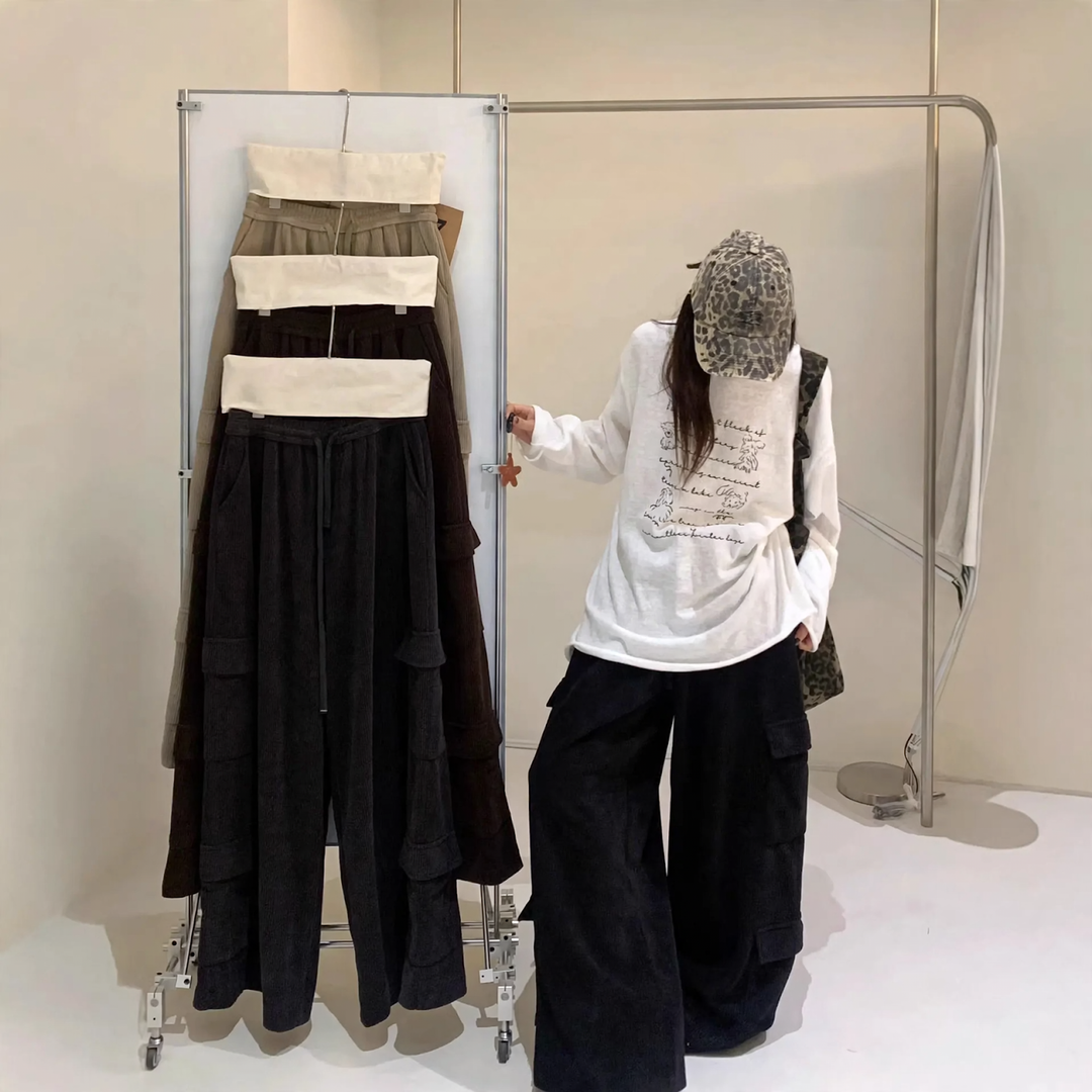 Damen-Freizeithose aus Cord, weit geschnitten