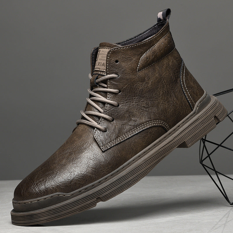 Gefütterte Herren-Lederstiefel mit Ziernähten