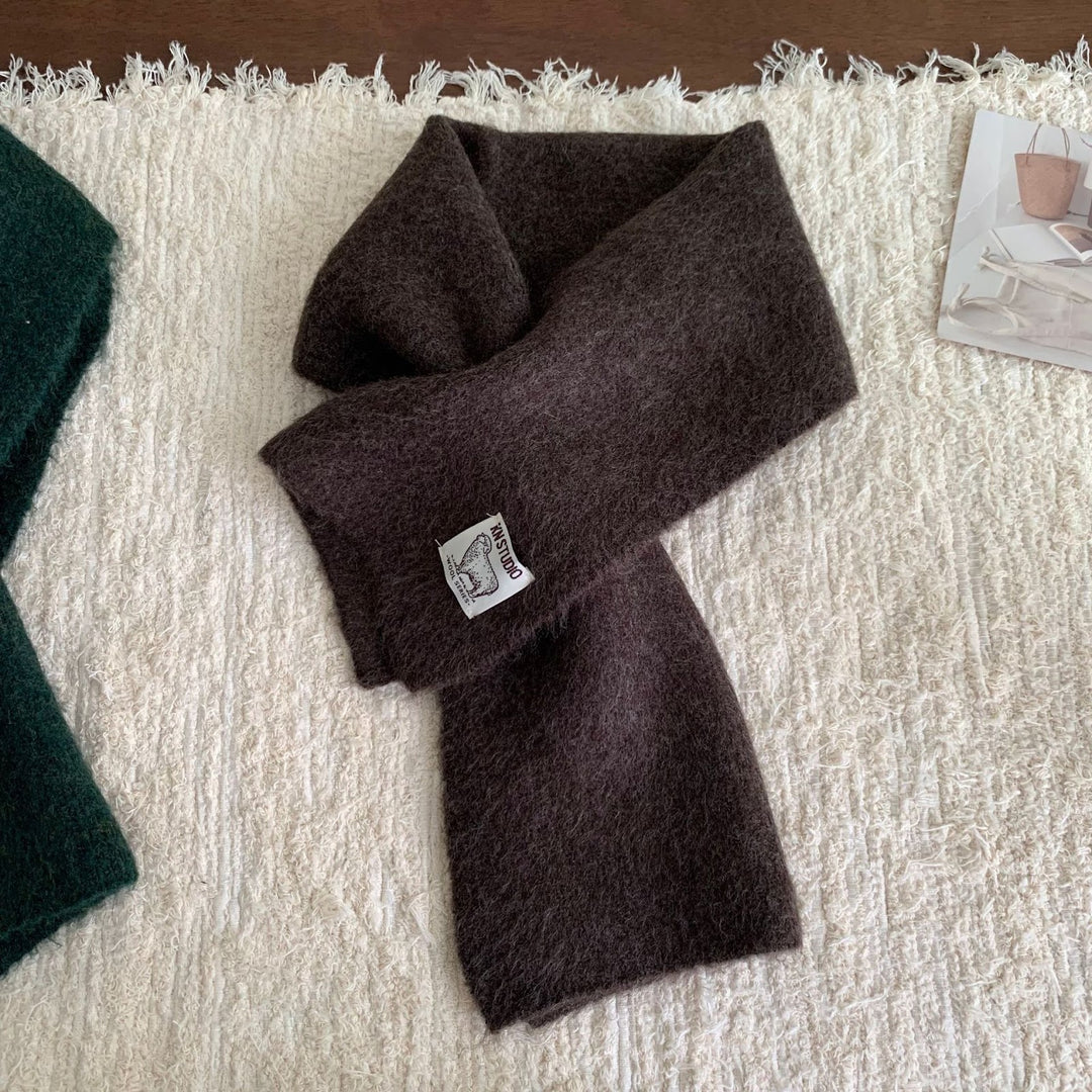 Kurzer Strickschal mit Schlitz, Alpakawollmischung