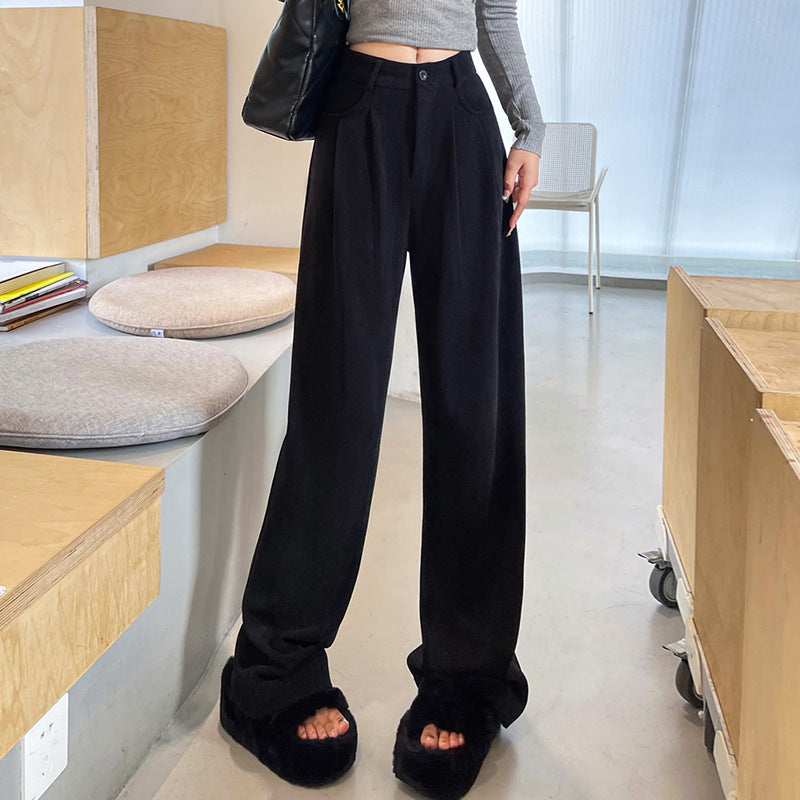 Gefütterte Cordhose mit weitem Bein, hohe Taille