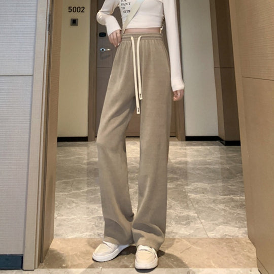 Lockere Kord-Hose mit weitem Bein