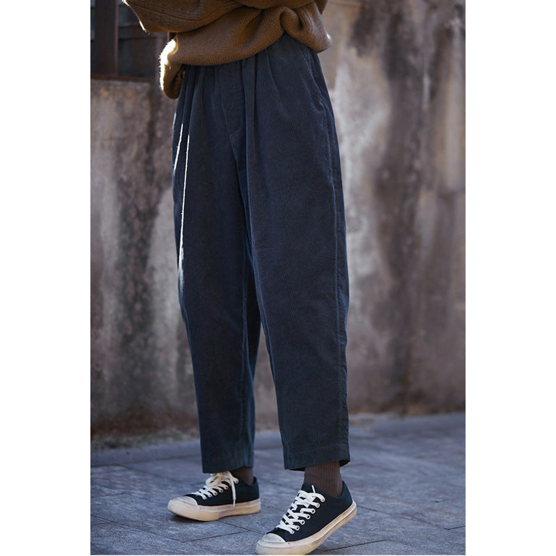 Damen-Cordhose, elastischer Bund, Karottenform