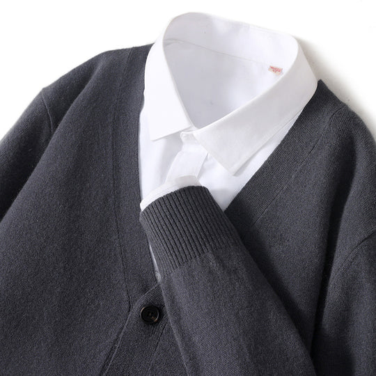 Herren-Strickjacke mit V-Ausschnitt, Wolle