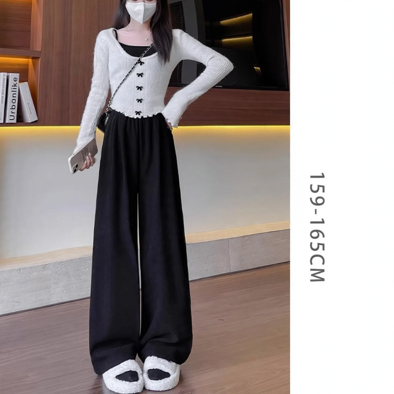 Gefütterte Cord-Strickhose mit hohem Bund