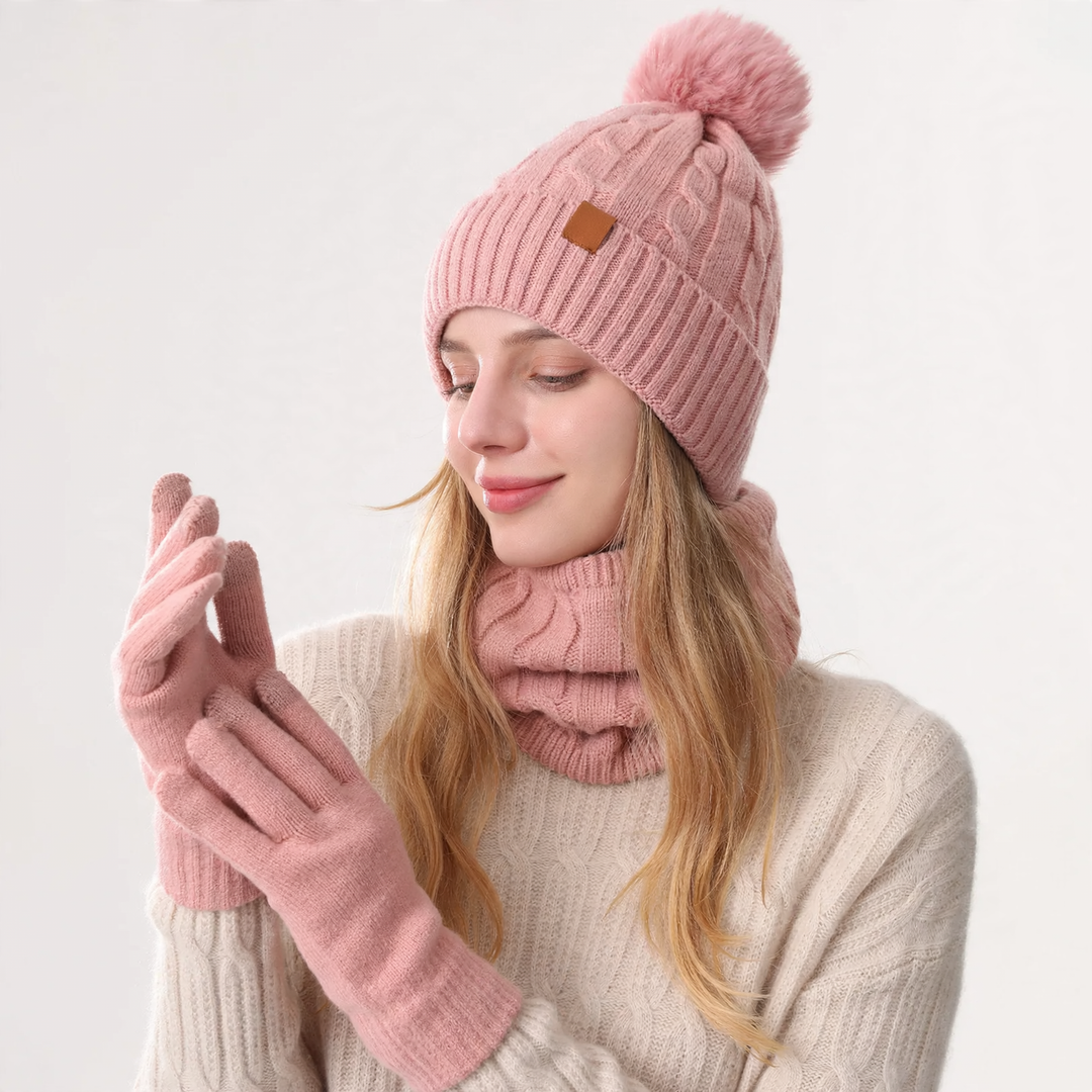 Winter-Set aus Strickmütze, Schal und Handschuhen