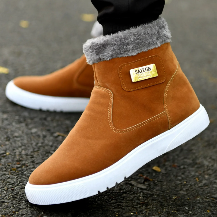 Gefütterte Herren-Winterstiefel mit rutschfester Sohle