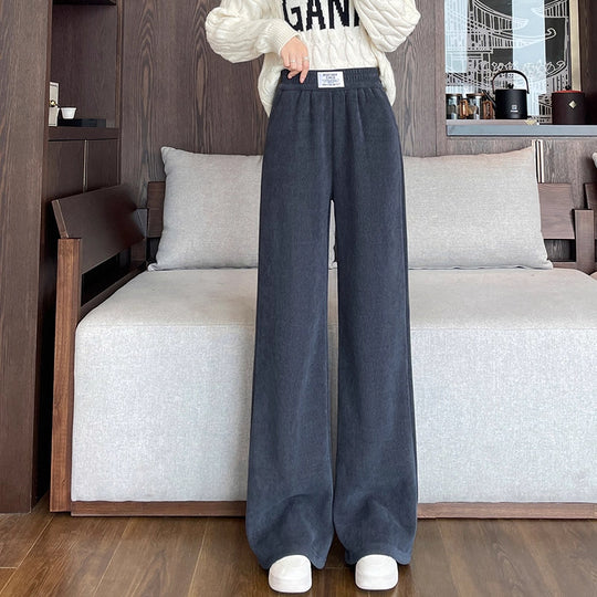 Damen-Cordhose mit Lammfleece, weit geschnitten