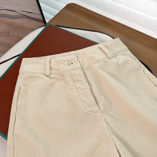 Damen-Cordhose aus 100% Baumwolle, weit geschnitten