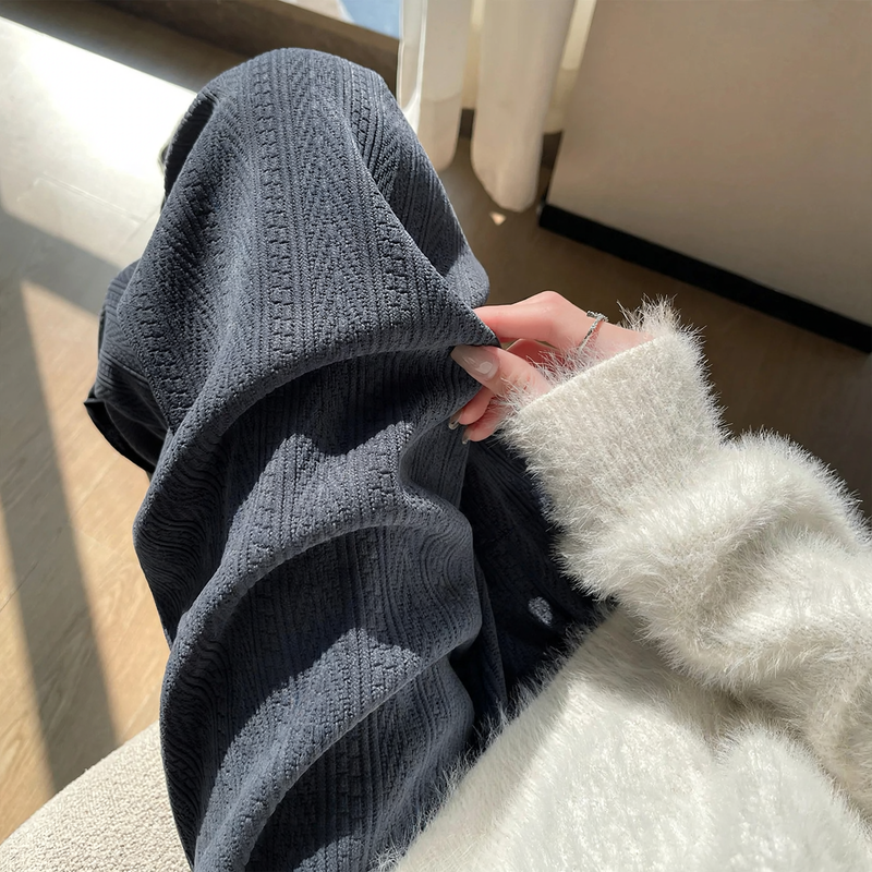 Damen-Cordhose, gefüttert, weit geschnitten
