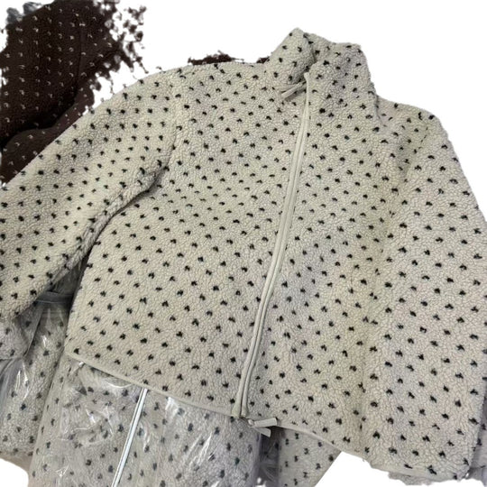 Gepunktete Lammfleece-Jacke mit Reißverschluss