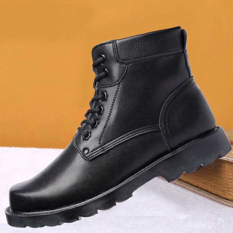Warme Herren-Winterstiefel mit Lammfell