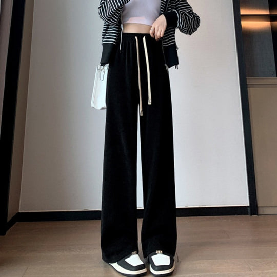 Lockere Kord-Hose mit weitem Bein