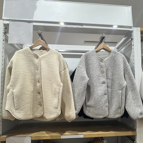 Lässige Fleece-Strickjacke mit Lammfell-Optik