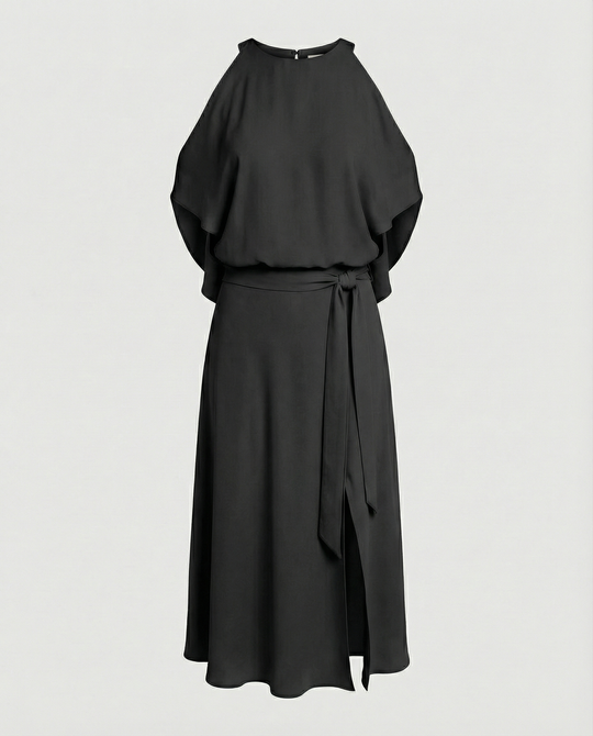 Elegantes Kleid mit modischen Schulterausschnitten.