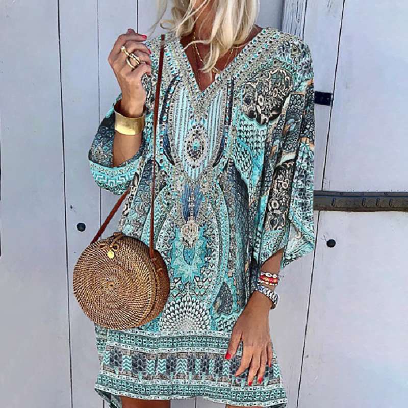 Elegantes und bequemes Sommerkleid