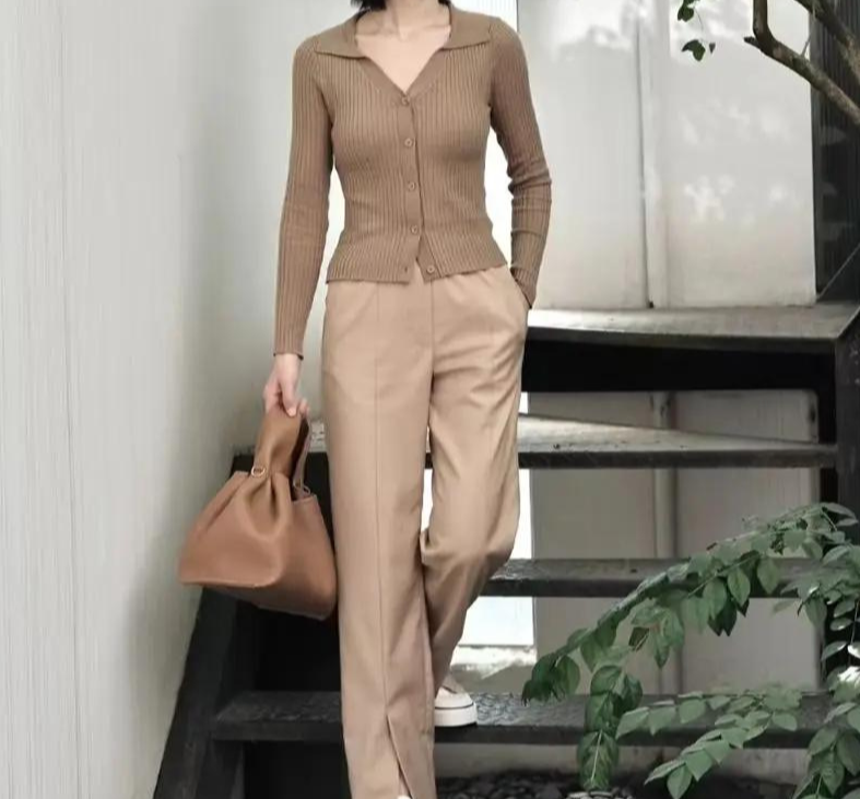 Nord Taschen | Soft Leather Shoulder Handbag