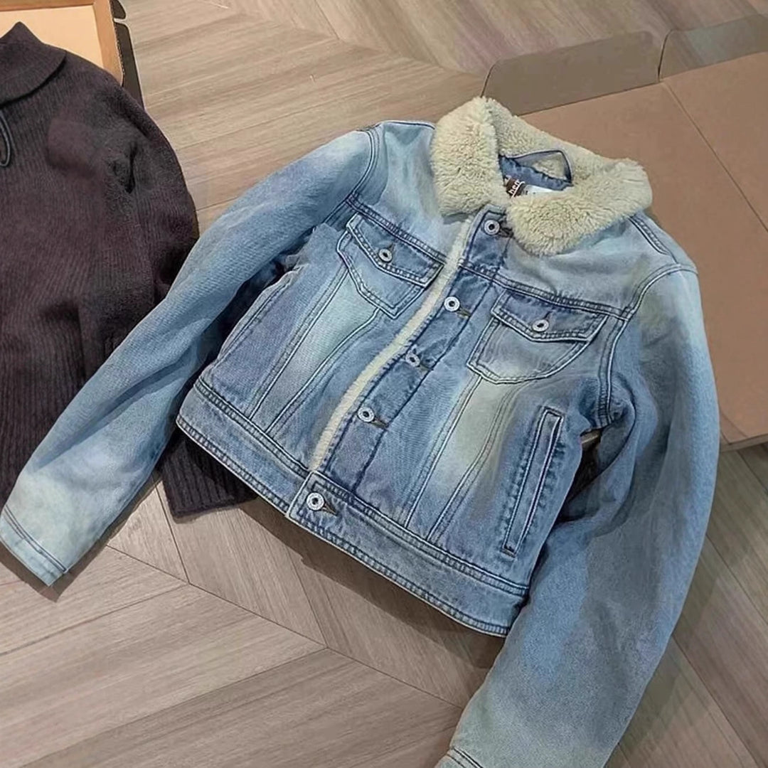 Vintage Jeansjacke mit Lammfleece-Futter